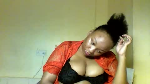 Snapshot of prettie_diva0 chatting on October 10, 4:06 pm Prettie diva online show from October 10, 4:06 pm