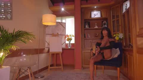 Snapshot of pretties_nay chatting on October 19, 4:18 pm Nayrobi online show from October 19, 4:18 pm