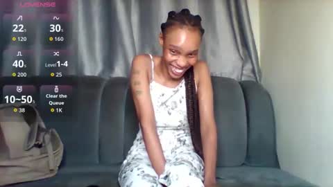 pretty253 online show from February 3, 7:30 pm