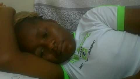 abella online show from October 19, 7:42 am