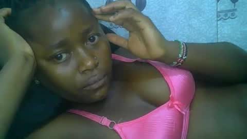 abella online show from October 19, 7:47 pm