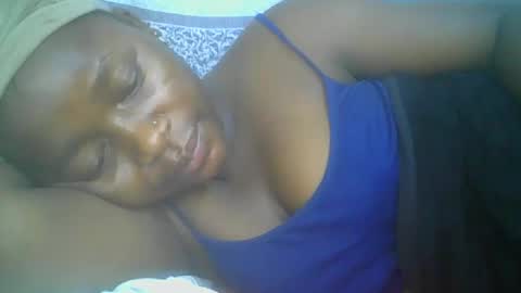 abella online show from October 21, 10:32 pm