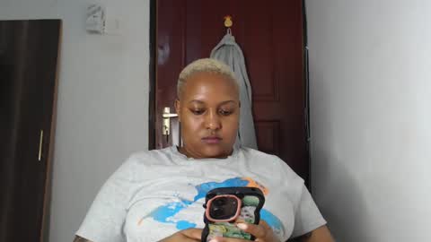Annah online show from December 23, 3:12 pm