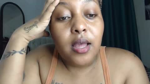 Annah online show from May 7, 10:26 pm