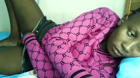 pretty_ass07 online show from April 29, 5:55 am