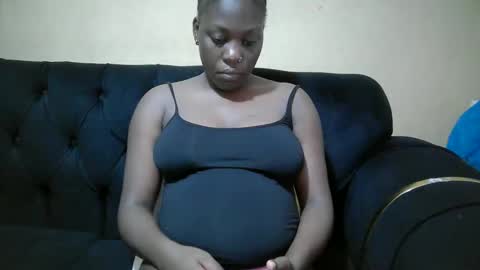 pretty_barbz online show from March 13, 6:20 am