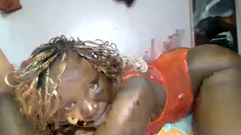 Snapshot of pretty_curvy99 chatting on March 3, 8:48 pm pretty_curvy99 online show from March 3, 8:48 pm