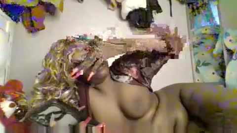 Snapshot of pretty_curvy99 chatting on March 6, 10:34 am pretty_curvy99 online show from March 6, 10:34 am