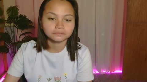 pretty_dharryhann online show from December 21, 2:41 am