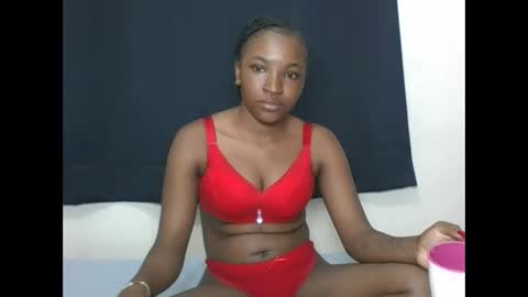 Snapshot of pretty_ebony2 chatting on October 19, 5:35 pm Anne online show from October 19, 5:35 pm