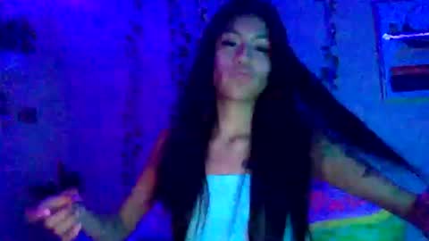pretty_girl828687 online show from October 14, 4:35 am