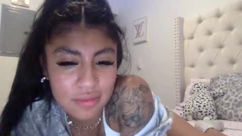pretty_girl828687 online show from February 26, 3:49 am