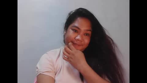 Snapshot of pretty_jewel05 chatting on September 9, 9:36 pm pretty_jewel05 online show from September 9, 9:36 pm