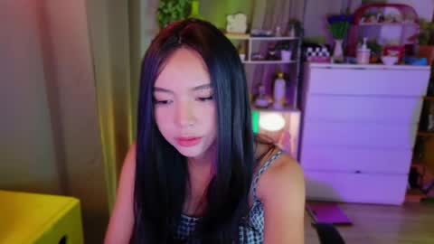 Kim online show from July 24, 6:06 pm