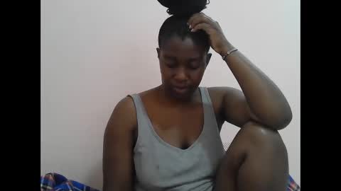 pretty_kylah online show from September 25, 8:51 am