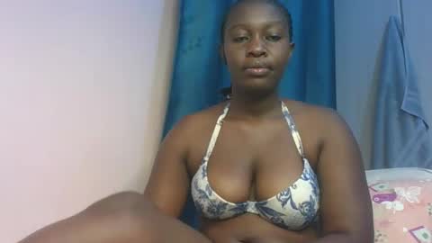 pretty_kylah online show from January 16, 2:04 am