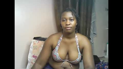 pretty_kylah online show from April 2, 2:37 pm