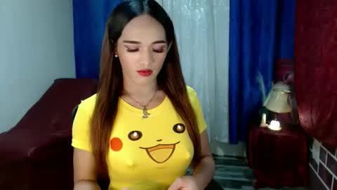 Snapshot of pretty_lady_kitty chatting on December 30, 2:42 am pretty_lady_kitty online show from December 30, 2:42 am