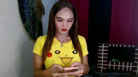 Snapshot of pretty_lady_kitty chatting on January 10, 11:18 pm pretty_lady_kitty online show from January 10, 11:18 pm