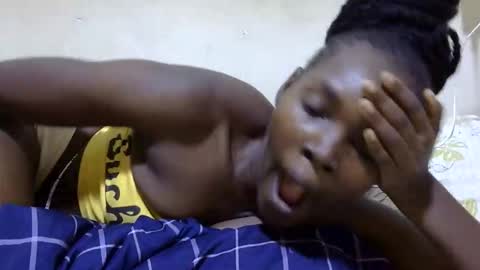 pretty_leila1 online show from March 17, 7:50 pm