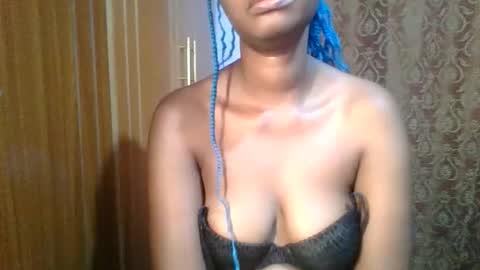pretty_leilah online show from January 13, 4:56 pm