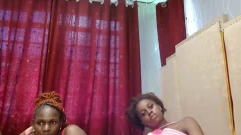 Pretty online show from April 3, 8:12 am