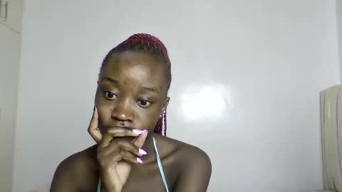 pretty luv1 online show from March 18, 10:07 am