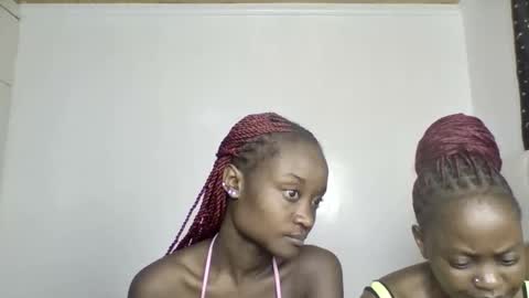 pretty luv1 online show from March 21, 10:02 pm