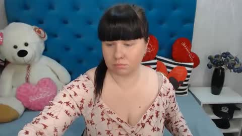 Snapshot of pretty_malika chatting on February 17, 9:24 am pretty_malika online show from February 17, 9:24 am