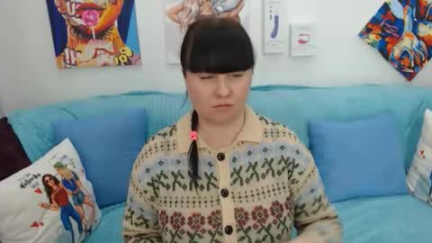 pretty_malika online show from March 12, 4:51 am