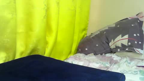 Snapshot of pretty_moh chatting on November 2, 5:43 am Moh online show from November 2, 5:43 am