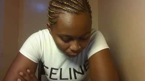 Essy online show from February 11, 7:46 am