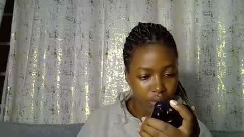 pretty_petite24 online show from February 25, 12:15 pm