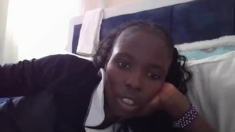 Snapshot of pretty_petite_ebony chatting on September 10, 10:48 am pretty_petite_ebony online show from September 10, 10:48 am