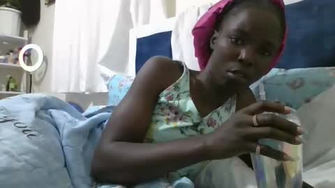 Snapshot of pretty_petite_ebony chatting on September 13, 7:57 pm pretty_petite_ebony online show from September 13, 7:57 pm