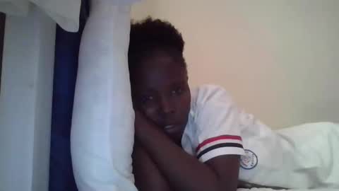 pretty_petite_ebony online show from October 16, 8:59 am