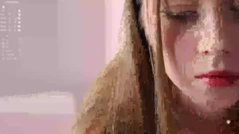 Snapshot of pretty_princess_elina chatting on October 13, 8:25 am Elina online show from October 13, 8:25 am