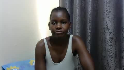 Snapshot of pretty_sheanna chatting on December 24, 10:01 am pretty_sheanna online show from December 24, 10:01 am
