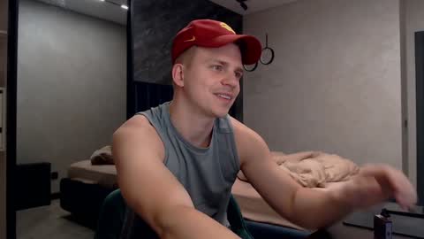 Snapshot of pretty_sweety chatting on January 5, 5:09 am Justin online show from January 5, 5:09 am