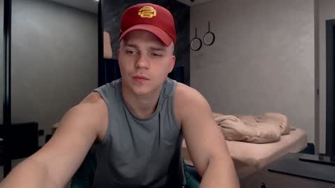 Snapshot of pretty_sweety chatting on January 8, 6:31 am Justin online show from January 8, 6:31 am