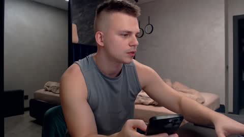 Snapshot of pretty_sweety chatting on January 10, 3:29 am Justin online show from January 10, 3:29 am