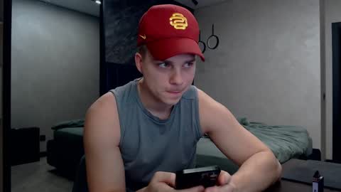 Snapshot of pretty_sweety chatting on February 17, 4:31 am Justin online show from February 17, 4:31 am