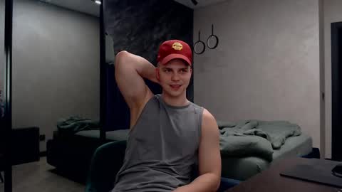 Snapshot of pretty_sweety chatting on March 7, 6:46 am Justin online show from March 7, 6:46 am