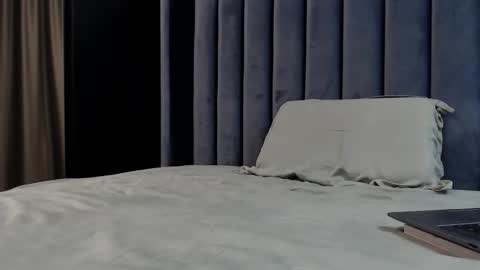 Justin online show from December 16, 6:29 am