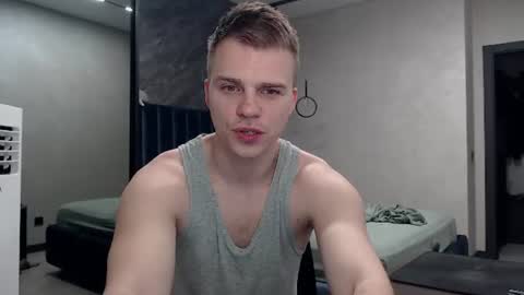 Snapshot of pretty_sweety chatting on July 12, 8:00 pm Justin online show from July 12, 8:00 pm