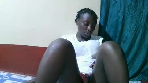 pretty_tiffany1 online show from February 19, 8:10 am