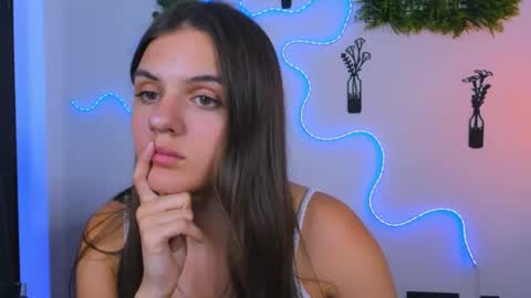 Snapshot of prettyamyy chatting on July 12, 12:23 am Ammy online show from July 12, 12:23 am