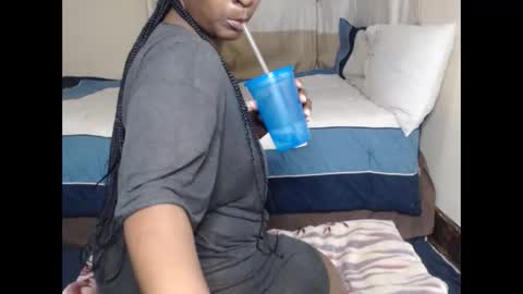 Cindy online show from October 16, 2:01 am