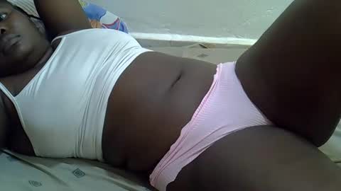 prettybooty1 online show from October 16, 8:48 am