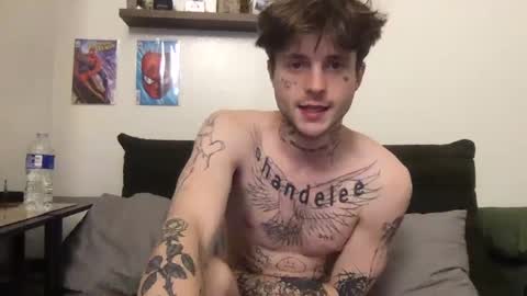 Snapshot of prettyboyszn chatting on September 18, 4:36 am pretty boy online show from September 18, 4:36 am